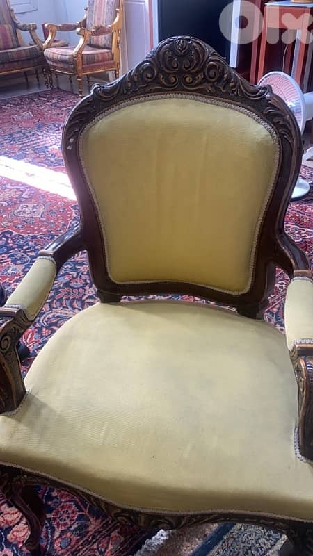 2 saloons style furniture 3