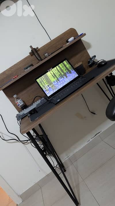 Modern Study/Gaming Set: Dual-Tier Desk & Gaming Chair