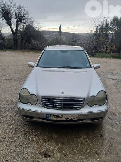 مرسيدس بنز 240/260/280 2001