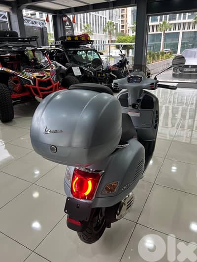 Vespa Hightech GTS