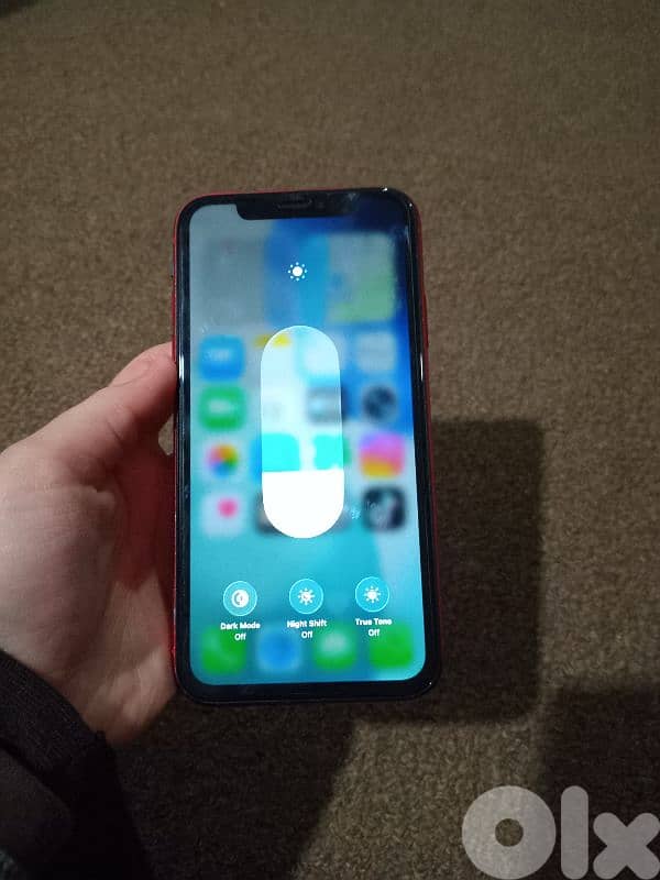iphone 11 64 GB 7
