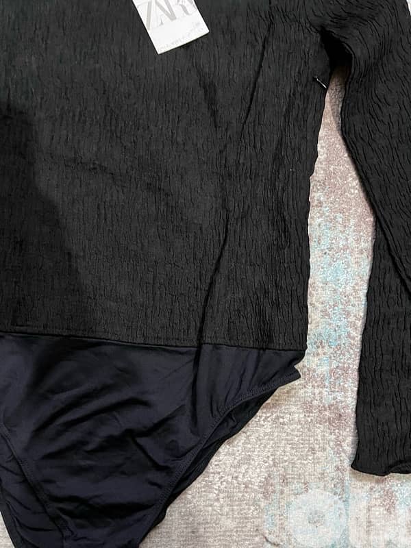 Zara body top new in tag 7