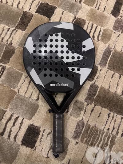 NORDICDOTS BLACK EDITON PADEL RACKET