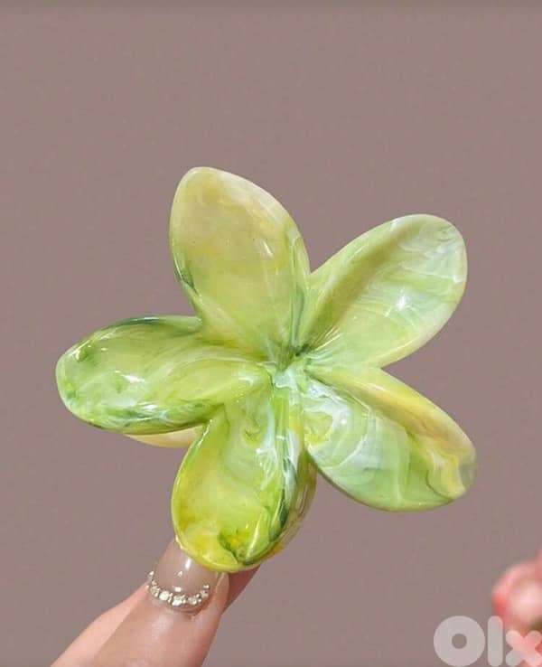 hair clip stylish design and colors 1