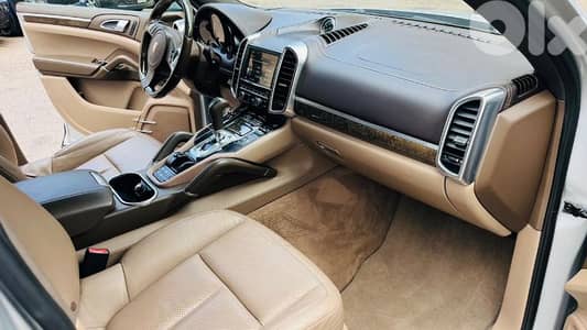 Porsche Cayenne 2011