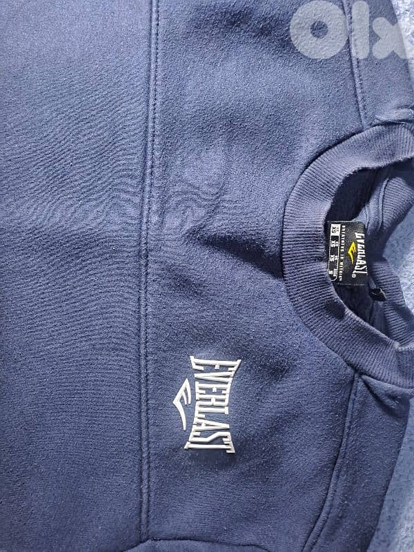 Everlast sweater 1