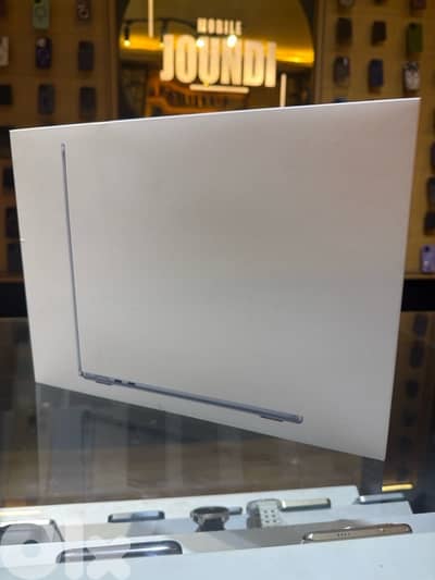 NEW MACBOOK AIR 13,6 INCH 16 RAM M4 CHIP 256 GB