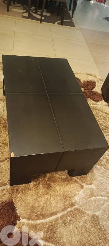 2 Sofas and 1 Table 1