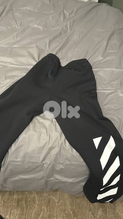 OFF WHITE PANTS