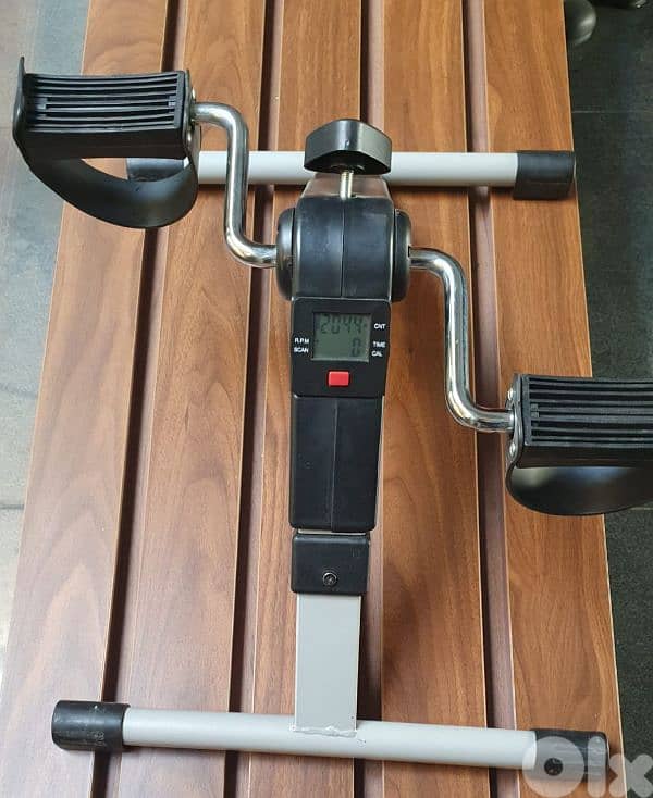 مكنة رياضة  اجر            بيروت  الاشرفية  ٤٠ دولار ٠٣٧٢٣٨٩٥ 4