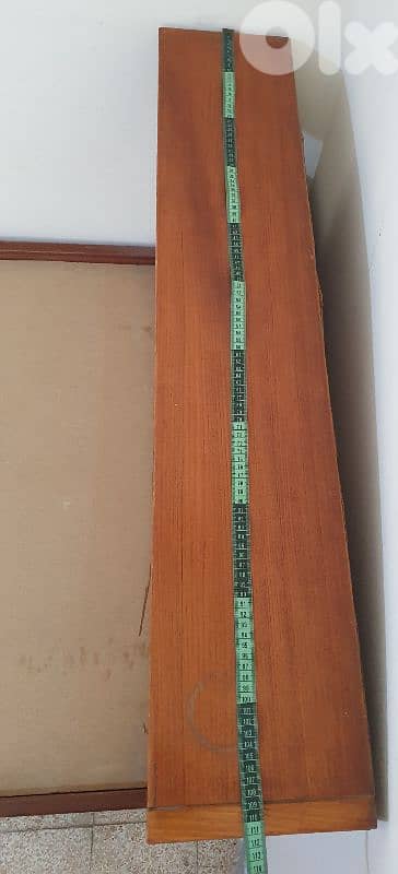 تخت  مع  فرشة  مفرد و نص  طول ٢٢٠   عرض ١١٠ مع  جارور نضيف و عتيق قديم 11