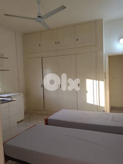 Foyer for rent in Kaslik, near USEK University.