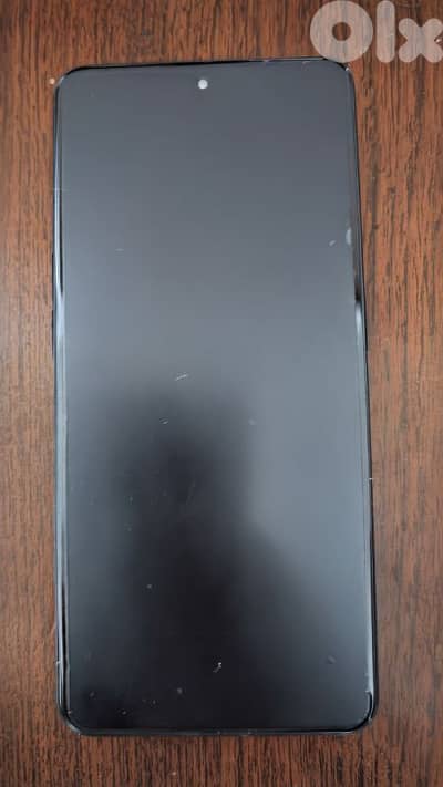 Oppo Reno 8 Pro 5G – Black – Excellent Condition (Box Included)