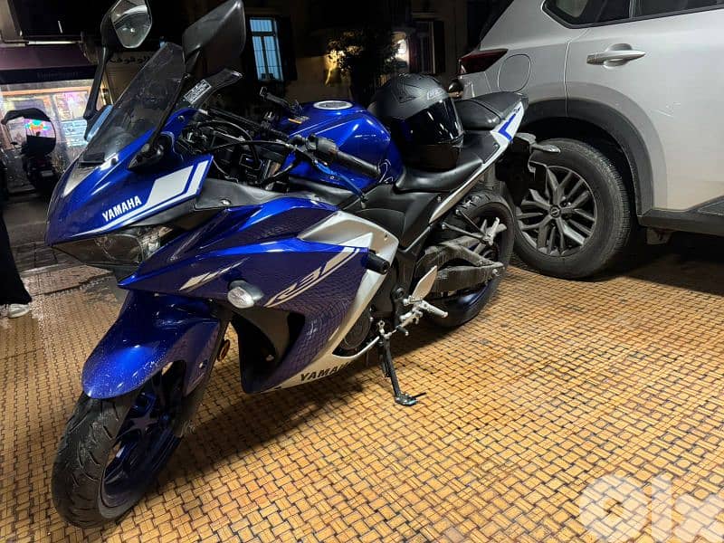 Yamaha R3 2