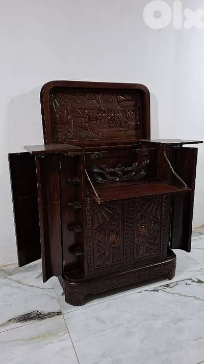 بار كافور إمبراطوري صيني ملكي منحوت يدوياً