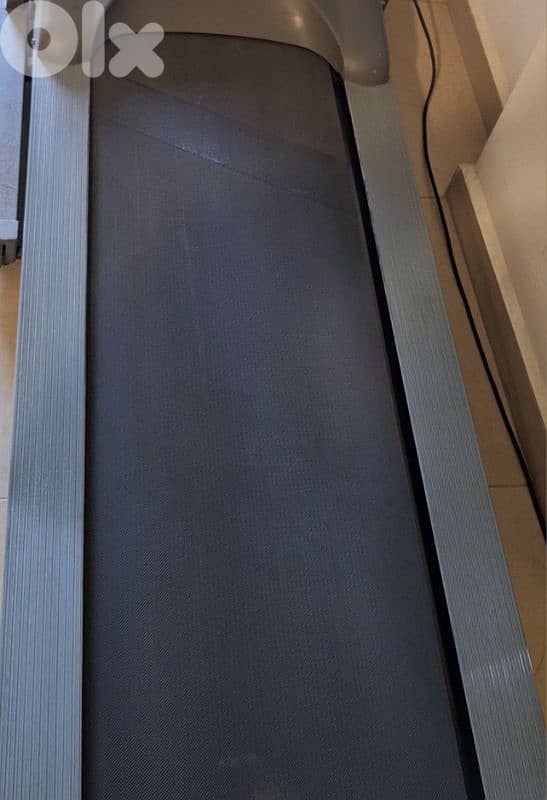 New Treadmill للاوزان الثقيلة b 100 $ 1