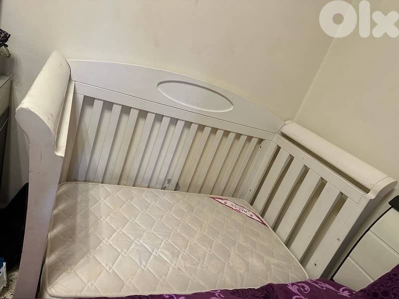 تخت بيبي خشب 1