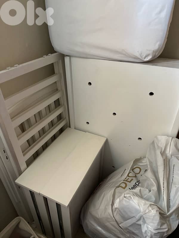 Baby crib and next to me with FAP mattress 2