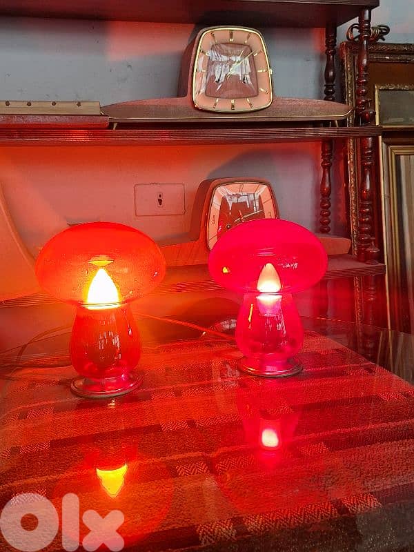 pair of colored glass italian mushroom shaped lamps 4