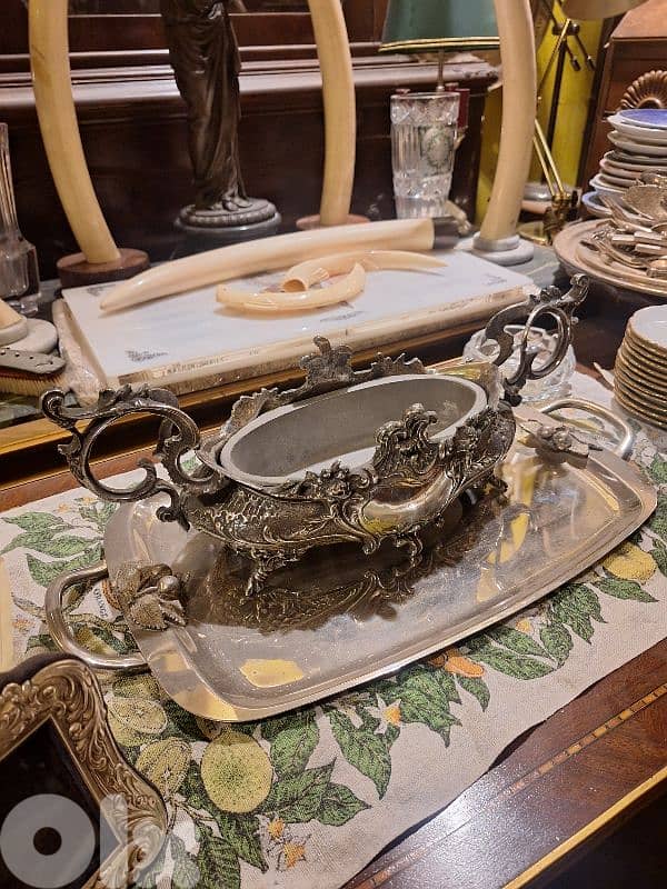 antique european gardinier 3