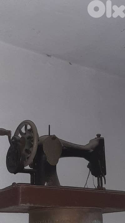 مكنة خياطة sewing machin