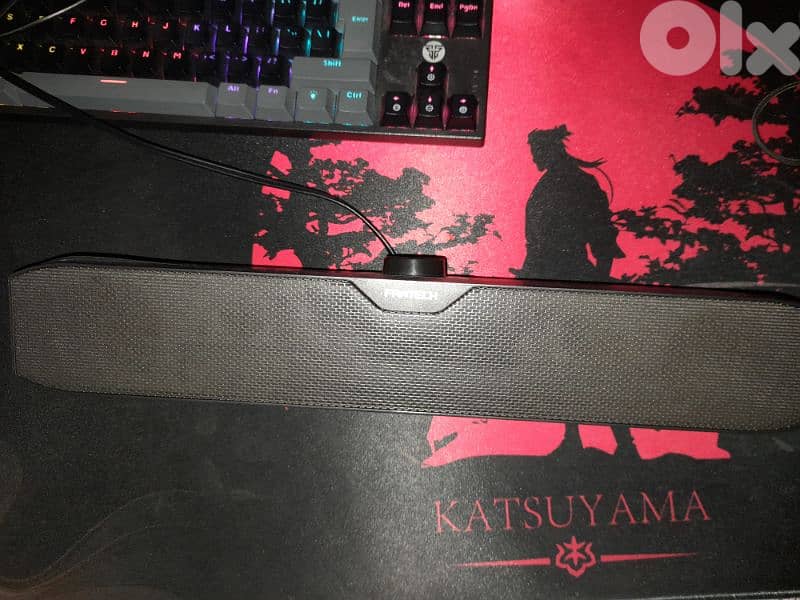 Used gaming pc for 6 months +Used gaming monitor for 6 months 6