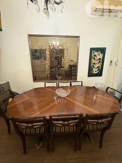 طاولة قديمة خشب زين