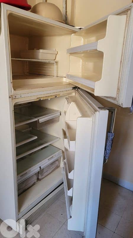 براد و غسالة للبيع سعر كتير حلو 76183017 4