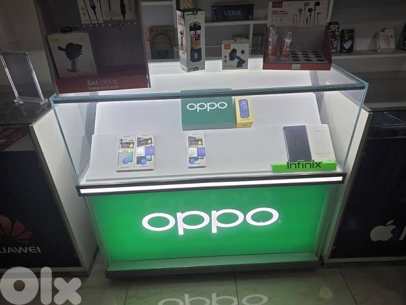 ديكور محل للبيع 1