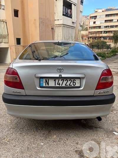 Toyota Avensis 2002