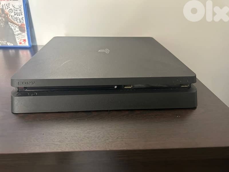 ps4 slim 1