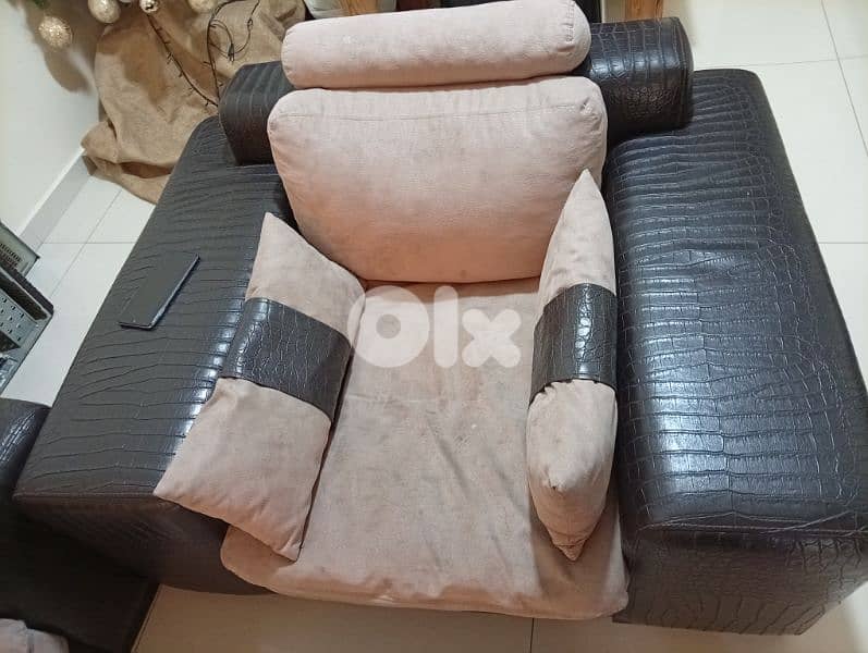 living room used as new صالون 6