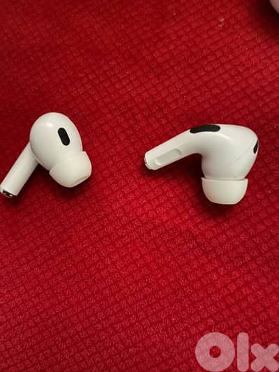 Apple AirPods Pro( 2nd generation ) New untouched