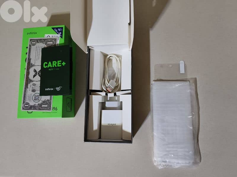 Infinix note 11 pro with box (charger + screen protector) 8