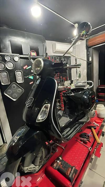 vespa Italian used like new