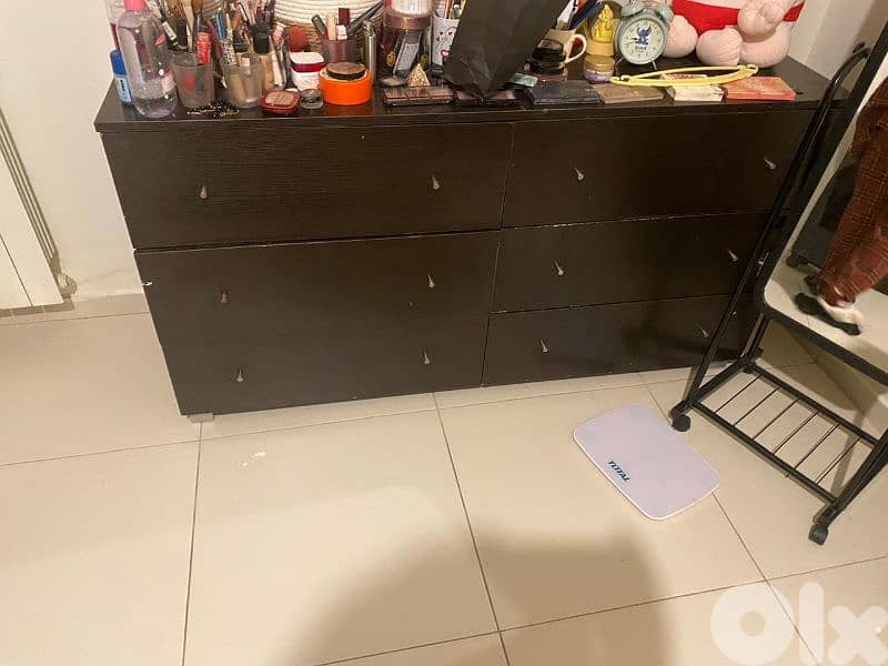 used bedroom very good condition 2