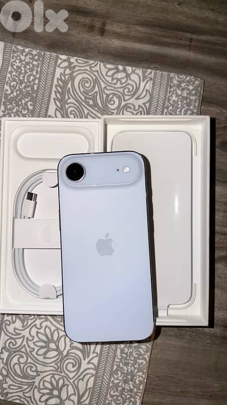 iphone 17 Air Sky Blue 256 GB 2