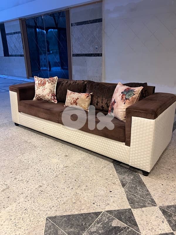 Full living room used like new 5