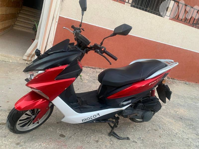 MOTORCYCLE: G FORCE 5