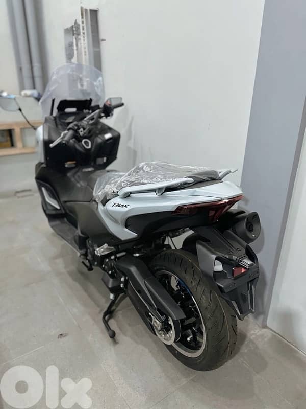 Yamaha Tmax 560cc 2025 2