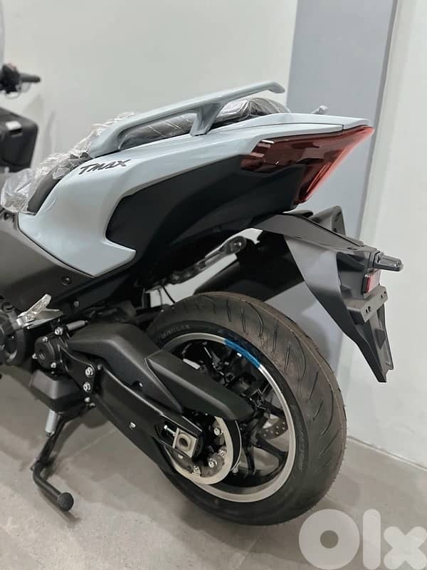 Yamaha Tmax 560cc 2025 3