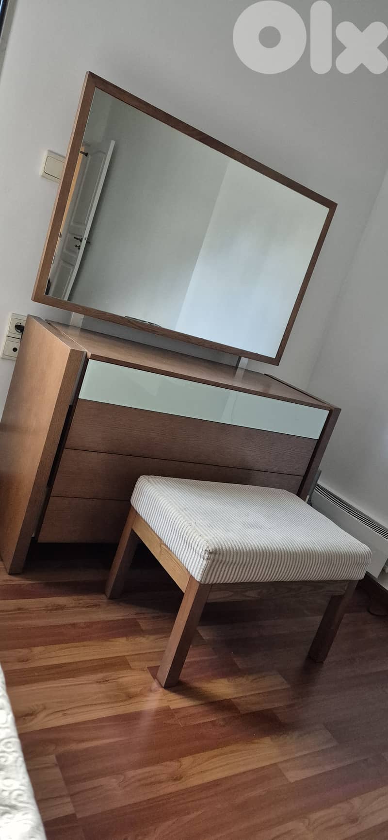 ELEGANT BEDROOM SET 2