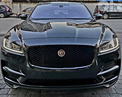 F PACE 2019 Prestige Top of the line Clean carfax