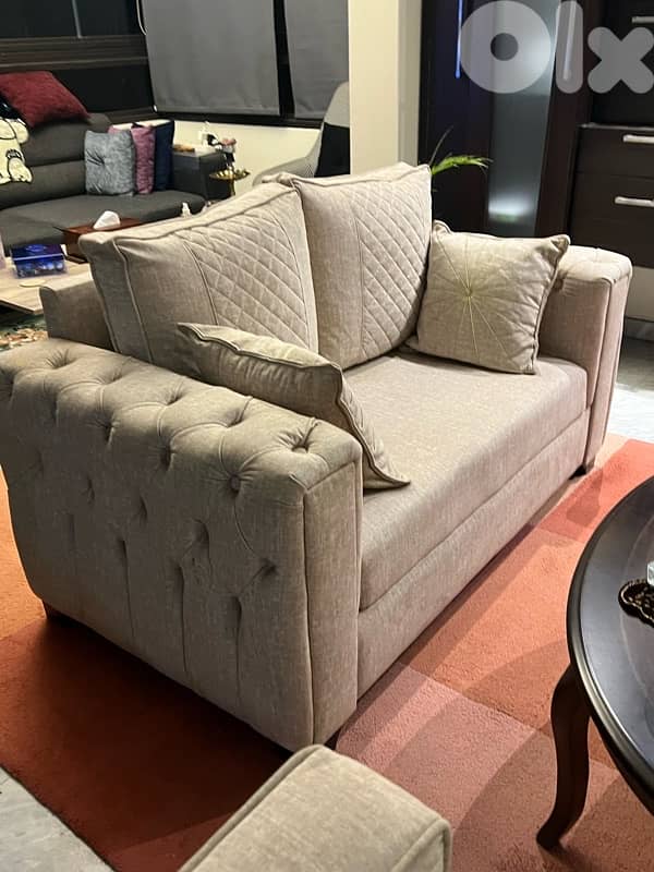 Double seater sofa 1