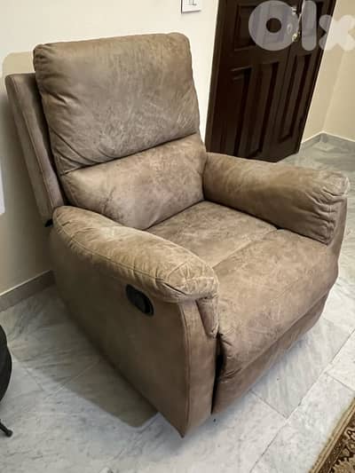 Leather recliner chair