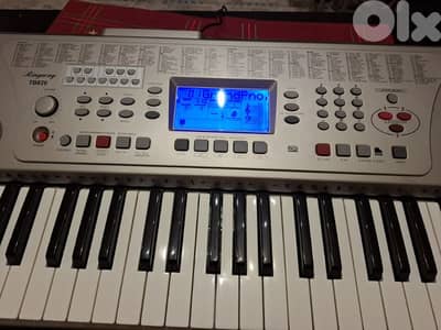 oriantal keyboard for sale brand : Ringway TB820 used but like new