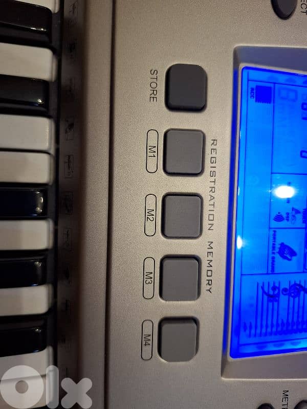 oriantal keyboard for sale brand : Ringway TB820 used but like new 8