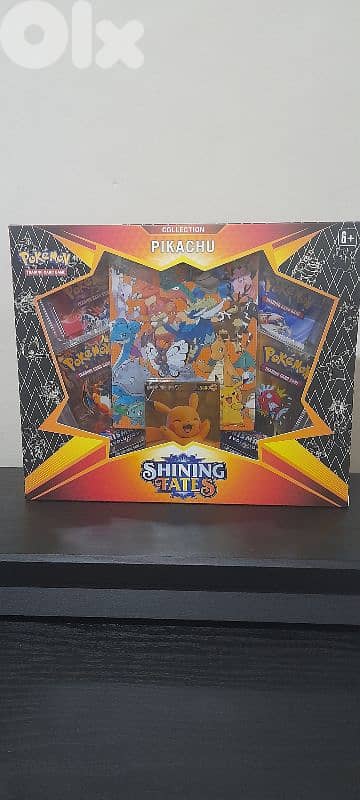 Pokemon shining fates box