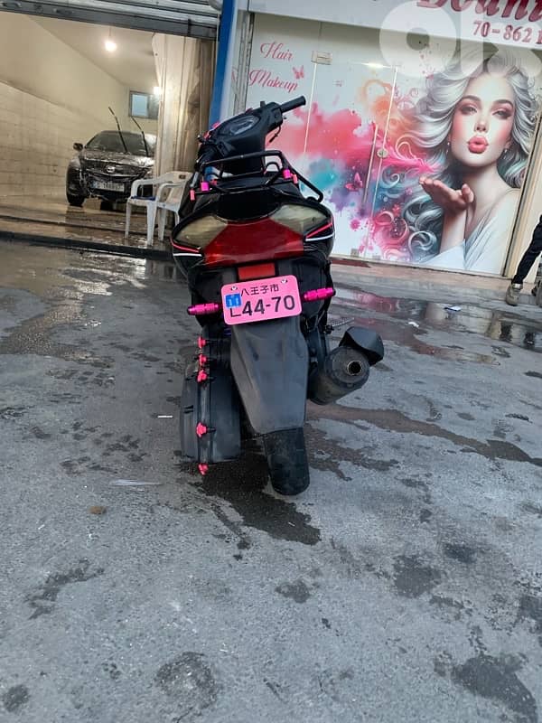 v azzo 3