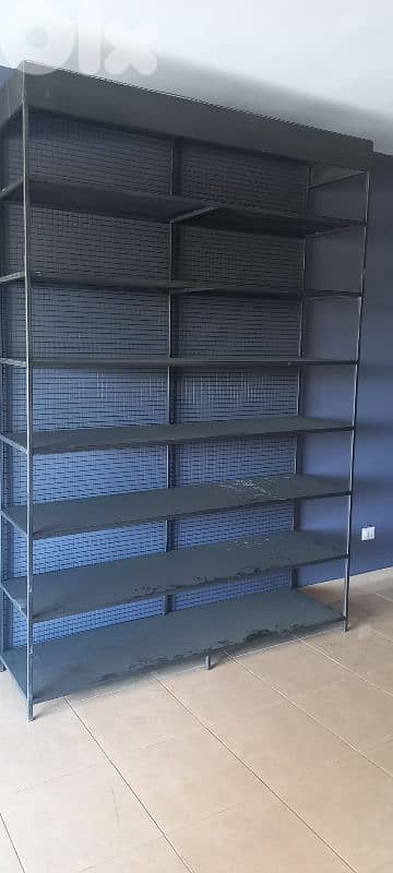 shelfs. lights and desk 1